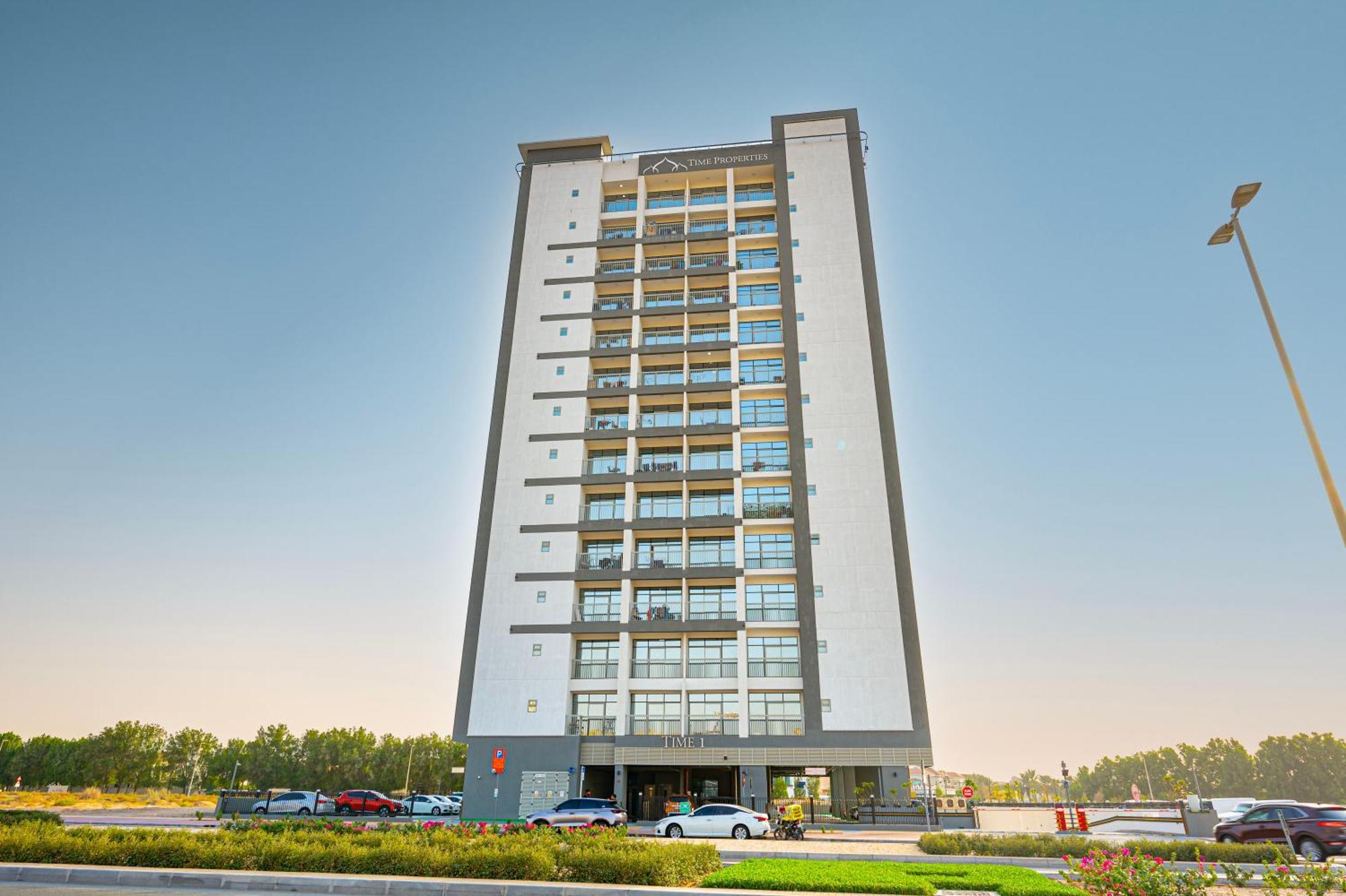 Modern Close To Silicon Oasis Apartamento
